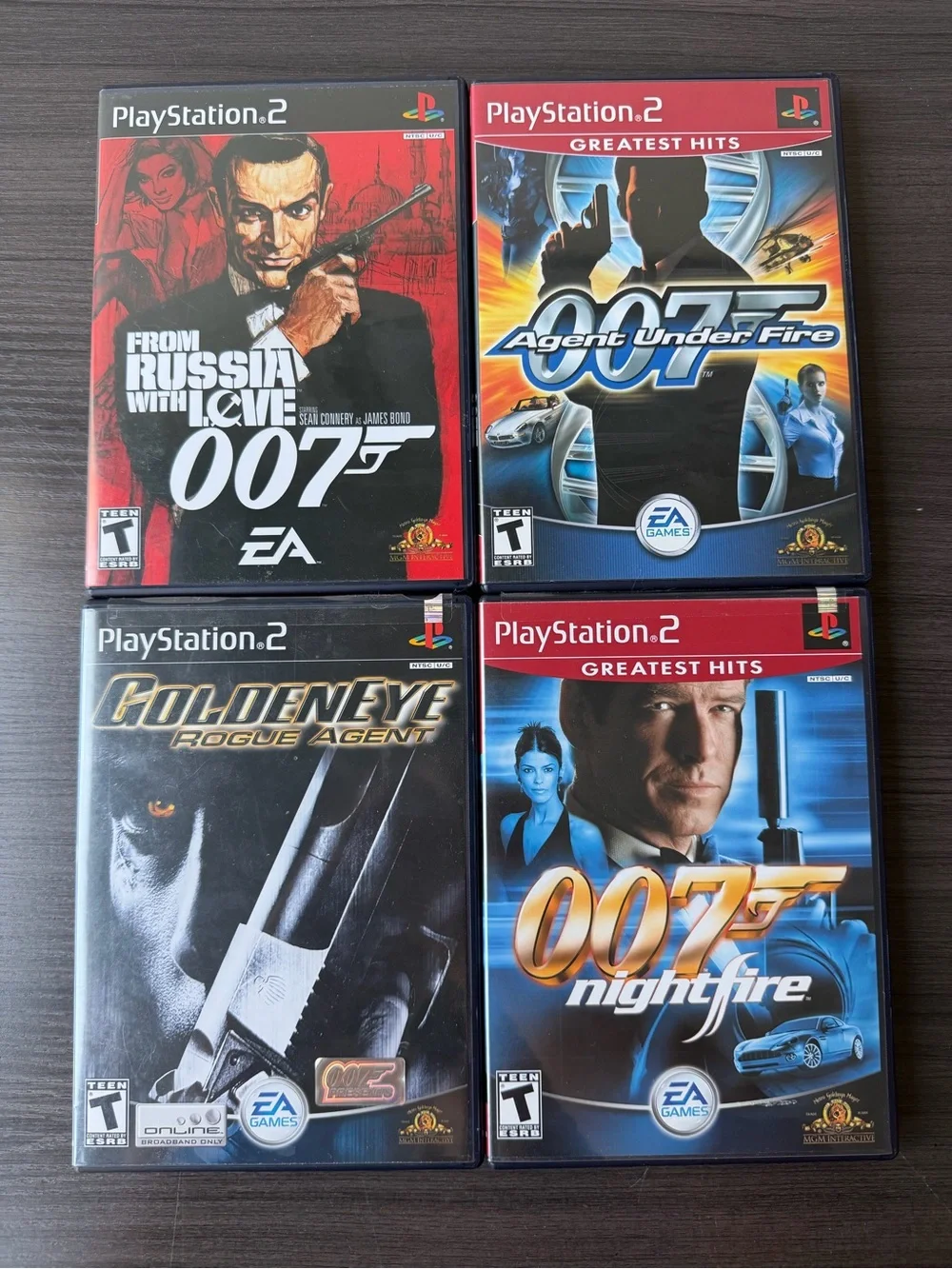PlayStation 2 007 James Bond 4-Game Bundle - Nightfire From Russia With Love CIB